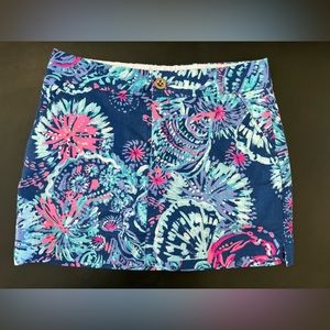 Size 4 Lilly Pulitzer skort. EUC.